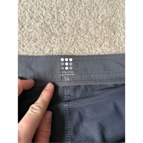 Title Nine Swingtastic Athletic Skort size 14 Gray - Picture 4 of 11